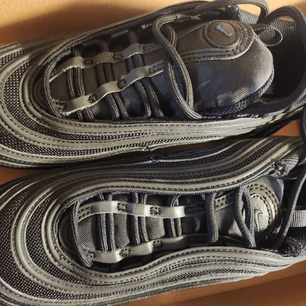 WOMEN'S NIKE AIR MAX 97 CASUAL SHOES
